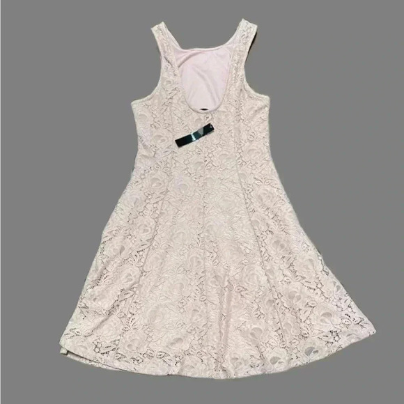 Speechless lace dress size XS - Picture 3 of 8